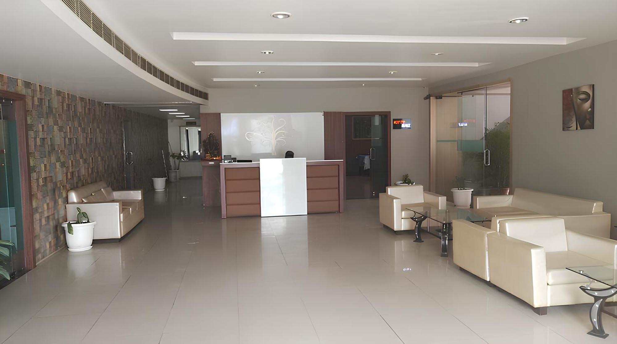 Club 7 Resort And Banquets Барели Экстерьер фото
